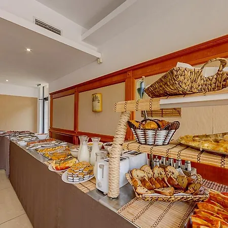 Sunny Complex ساني بيتش