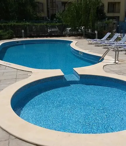 شقة فندقية Sunny Complex ساني بيتش